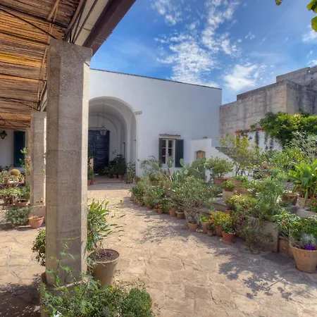 Casale Del Forno Farm stay Andrano